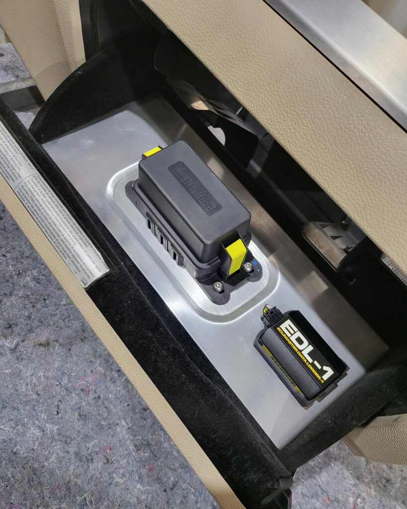 Custom glovebox fusebox fabrication